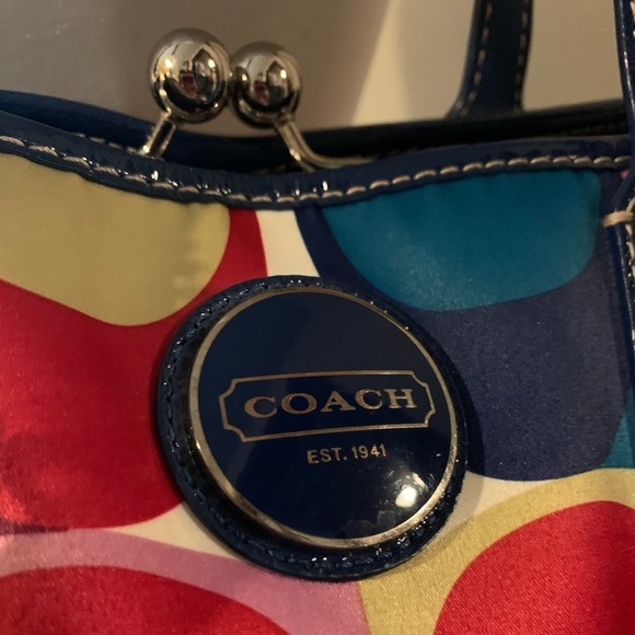 Coach Signature Scarf Print Purse Bag Beautiful! - Picture 6 of 10